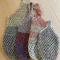 ネット編みバッグ3　ベージュ・紫・青　綿糸・リボンヤーン使用 4枚目の画像
