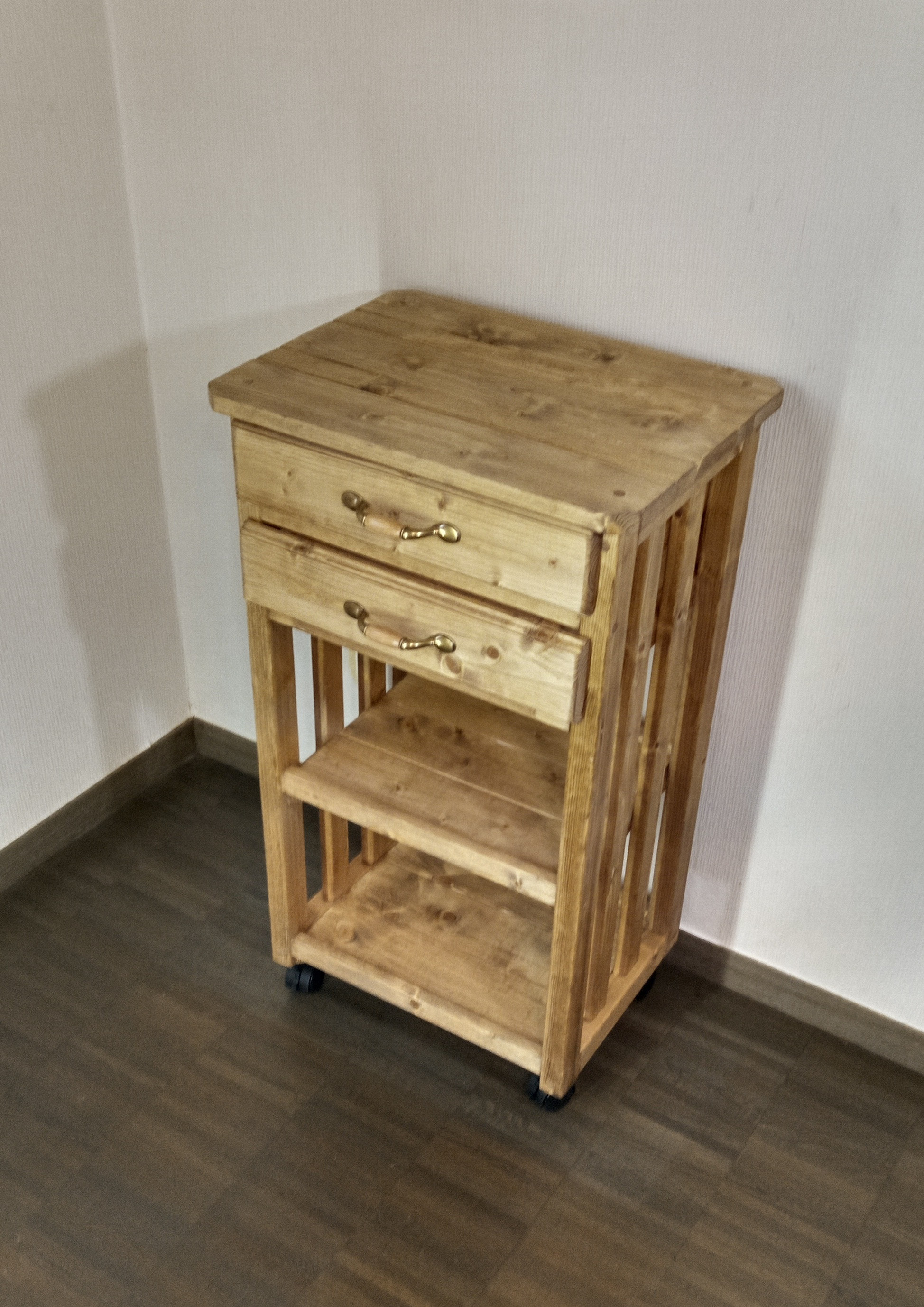 No67,【ゆとり】サイドテーブル、キャビネット、ワゴン、高さ80cm、天然無垢材