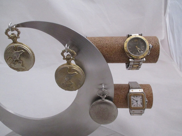 父の日　ラッピング　名入れ　腕時計スタンド　父の日ギフト　刻印　三日月腕時計、懐中時計リーフ台座スタンド 3枚目の画像