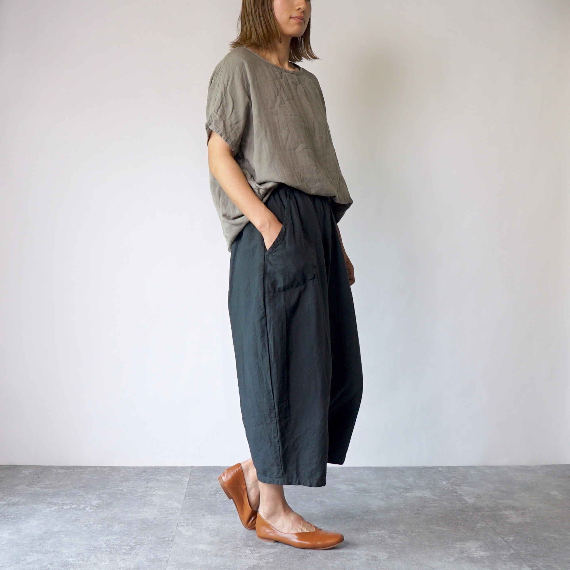 【福袋】ゆったりガーゼTシャツ/カーキ + バルーンパンツ8分丈/ブラック