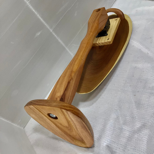 天然木　サペリ材　折り畳みサイドテーブル　一点物　手造り 天然木 サペリ材 折り畳みサイドテーブル 一点物 手造り 天然木サペリ