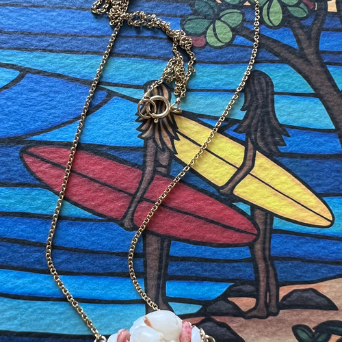 ニイハウシェルのボールピアス&ネックレスのセット ピアス