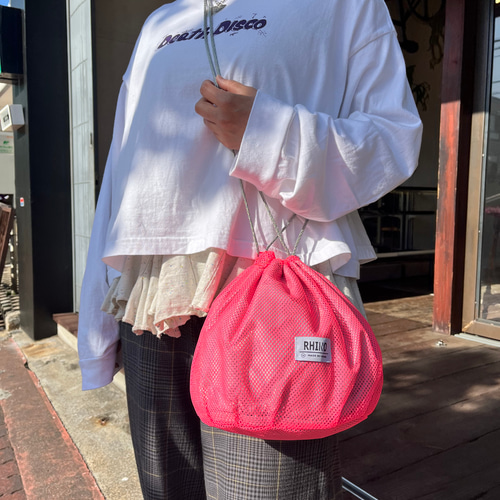 蛍光メッシュ巾着Bag☆蛍光pink 巾着バッグ RHINO 通販 13884608