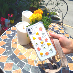 iPhoneケース　スマホケース　ショルダー型　押し花スマートフォンケース 3枚目の画像