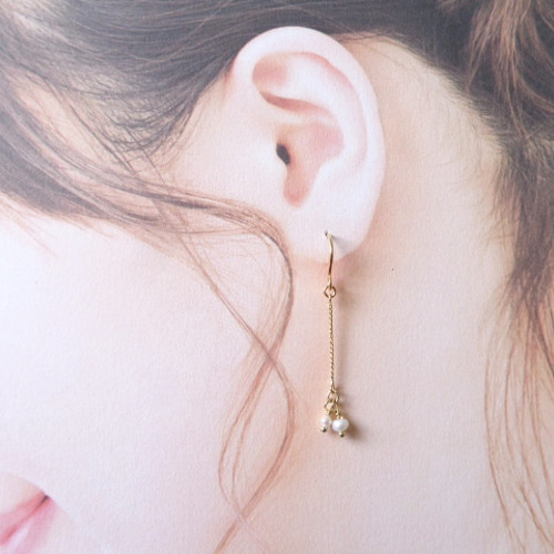 マルモ◆ラフカット✧インカローズ×淡水パールアシンメトリーピアス マルモ◇ラフカット✧インカローズ×淡水パールアシンメトリー