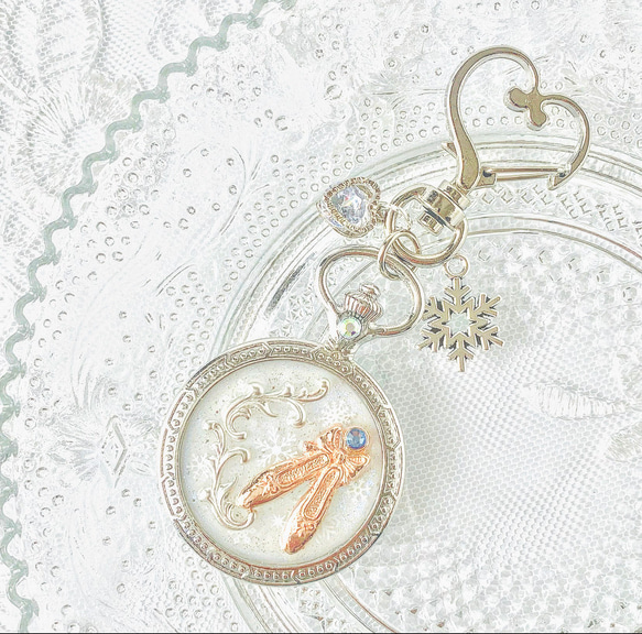 くるみ３点おまとめ⭐︎バレエバッグ、バレエキーホルダー、シルクドレス 再販『 雪の精 』 キーホルダー くるみ割り人形 バレエ トウシューズ