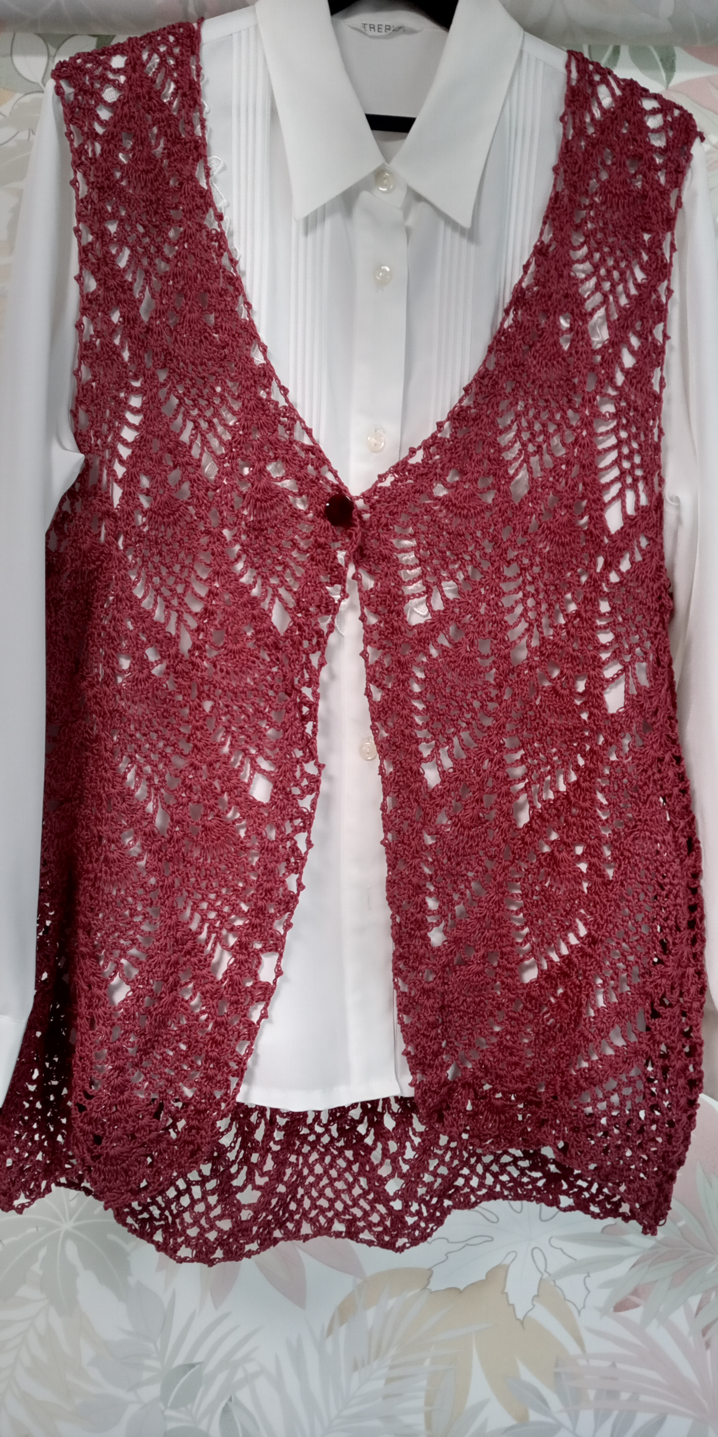 パイナップル編みのロングベスト