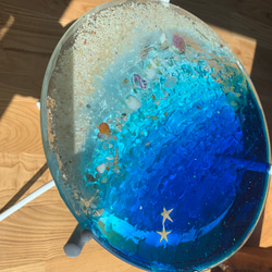 ちゅは様専用　ムーンビーチ瑠璃色の海　とスターフィッシュ　ガラスサイドテーブル丸 〜Minamo〜 6枚目の画像