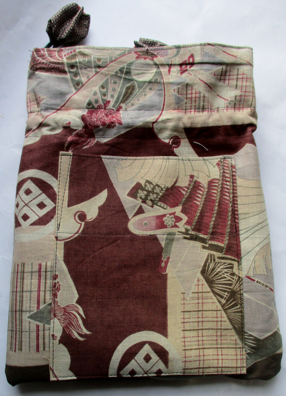 ６３２３　大島紬の着物で作った巾着袋　＃送料無料 11枚目の画像