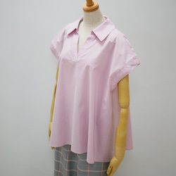 【二の腕がしっかり隠れる】スカートにもパンツにもとてもあわせやすい衿付きブラウス　洗える 綿100％　ピンク 1枚目の画像