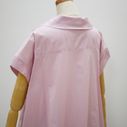 【二の腕がしっかり隠れる】スカートにもパンツにもとてもあわせやすい衿付きブラウス　洗える 綿100％　ピンク 6枚目の画像