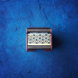 ペルシャの象嵌細工（寄木細工） 小箱　正方形 S （6ｃｍ）【ハータムカーリー054】 6枚目の画像