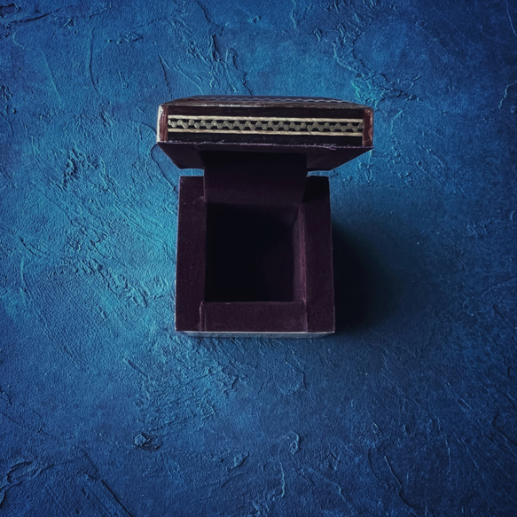 ペルシャの象嵌細工（寄木細工） 小箱　正方形 S （6ｃｍ）【ハータムカーリー054】 8枚目の画像