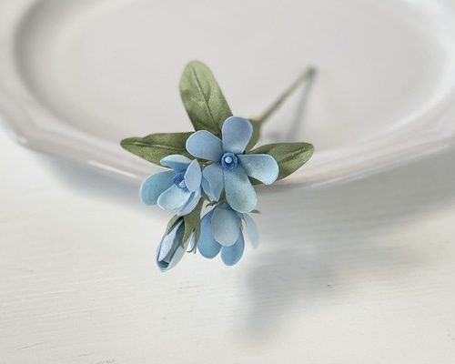 フランス アンティーク　パウダーブルーのデイジーの花冠　布花　コサージュ 9083b48ff30a7bd17a13a34c9ff143