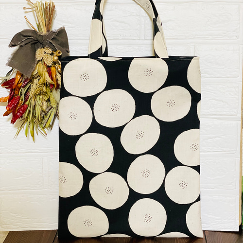 あんぱん柄 サークルフラワー柄 花柄 生地 MUDDY WORKS（マディ