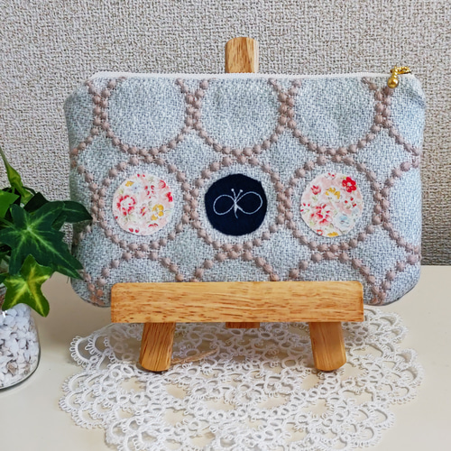 ミナペルホネン パッチワーク ポーチ ハンドメイド 刺繍 ポーチ ミナペルホネン パッチワーク ポーチ ハンドメイド 刺繍 ポーチ