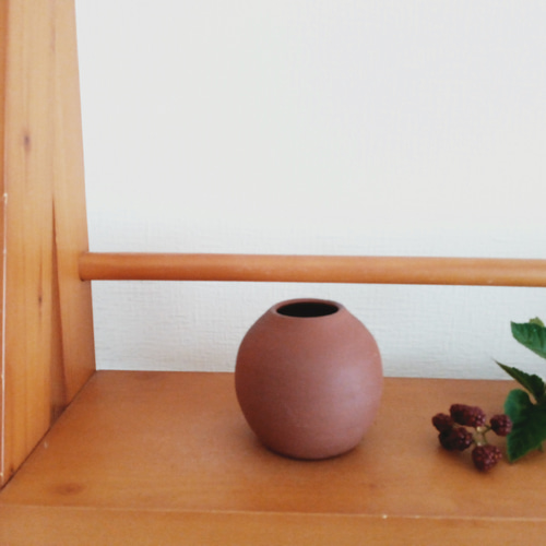 備前焼 花入れ 一輪挿し・花瓶・花器 aco 通販 13893635｜Creema