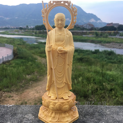 特上彫  地蔵菩薩   精密彫刻  木彫仏像  仏教工芸品 5枚目の画像