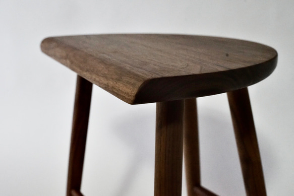 Side table + stool・ウォールナット 2枚目の画像