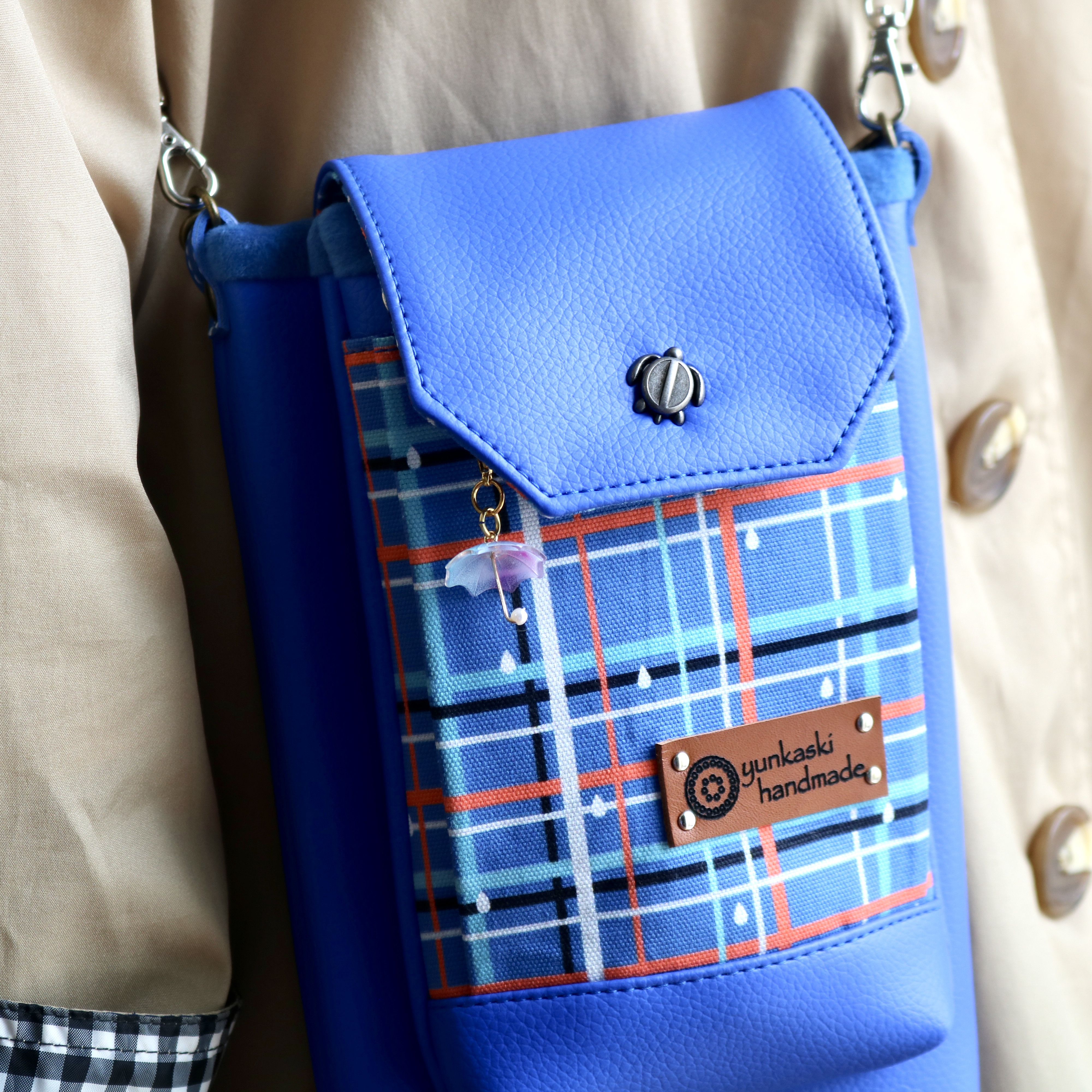 新作　長財布対応 仕切り4つの万能ポシェット　雨傘