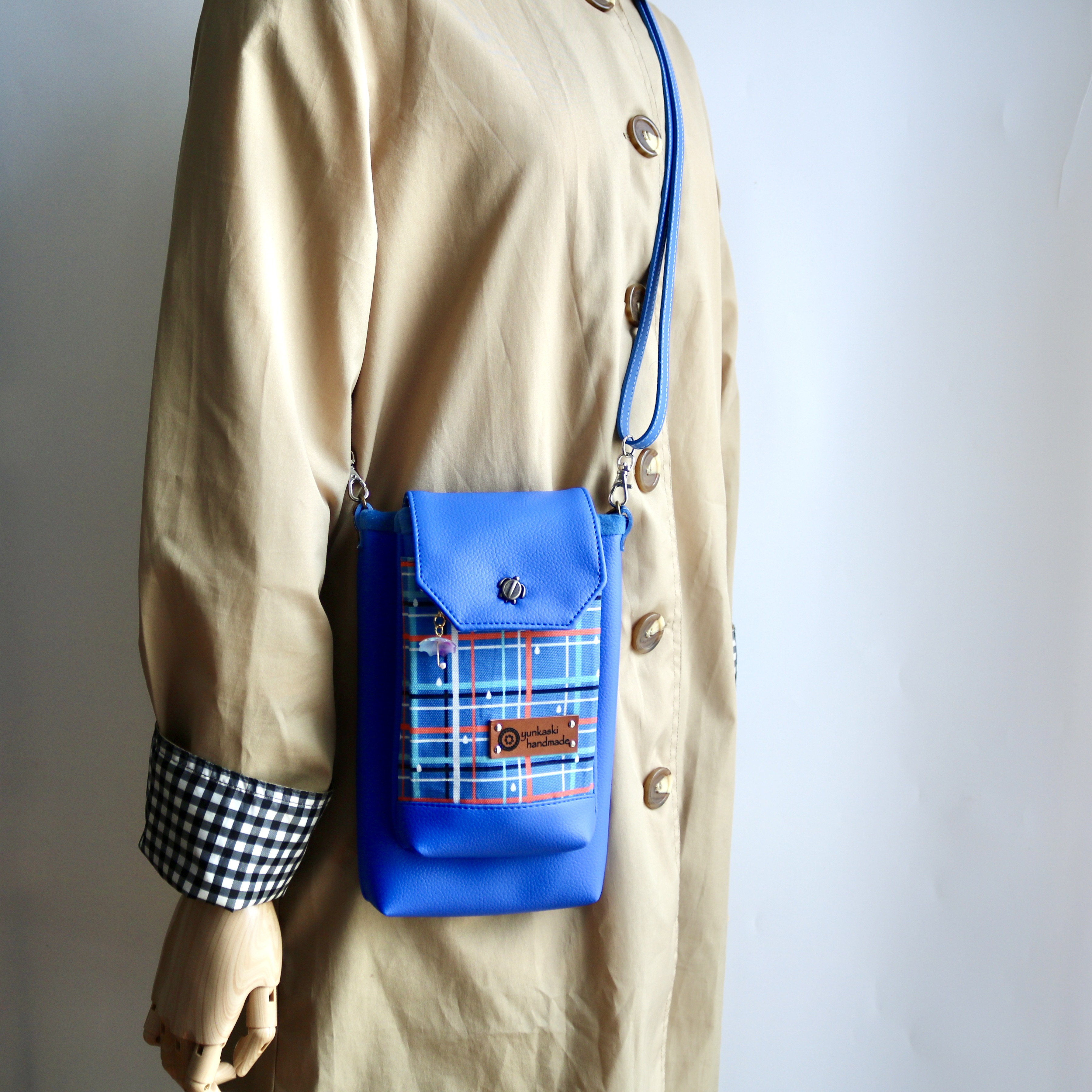 新作　長財布対応 仕切り4つの万能ポシェット　雨傘