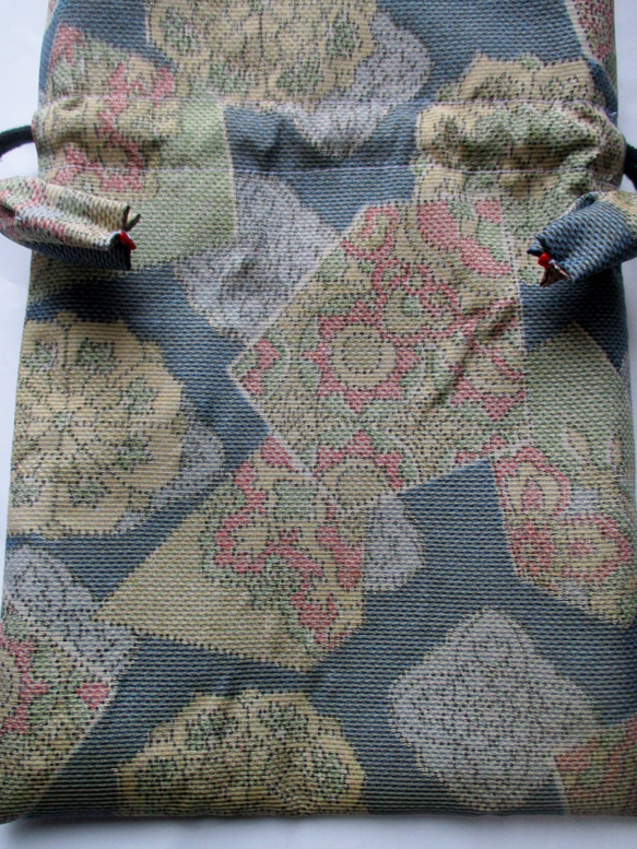 ６３２７　色大島紬の着物で作った巾着袋＃送料無料 7枚目の画像