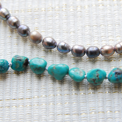 粗糙的綠松石和米珍珠項鍊 第3張的照片