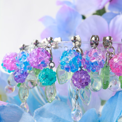 《1粒》紫陽花キャンディピアス(イヤリング) 紫陽花 梅雨 初夏 夏 あじさい カラフル グラデーション 12枚目の画像