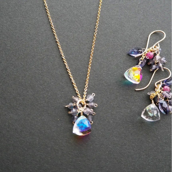 1点もの】神秘的な虹色☆ファイアレインボークォーツ&アイオライト