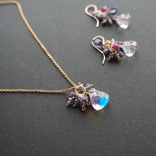 1点もの】神秘的な虹色☆ファイアレインボークォーツ&アイオライト