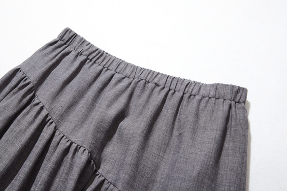 綺麗ラインで見魅せる　斜めギャザー切り替えスカート　コットンリネンロングスカート　チャコールグレー220503-3 2枚目の画像