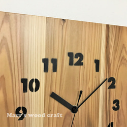 国産杉の時計　シンプルな木製壁掛け時計　クリアー塗装　黒文字　Creema限定　1点限り 6枚目の画像