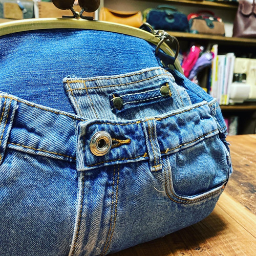 がま口ショルダーバッグ デニムリメイク黄色タグ【スマホのおうちが