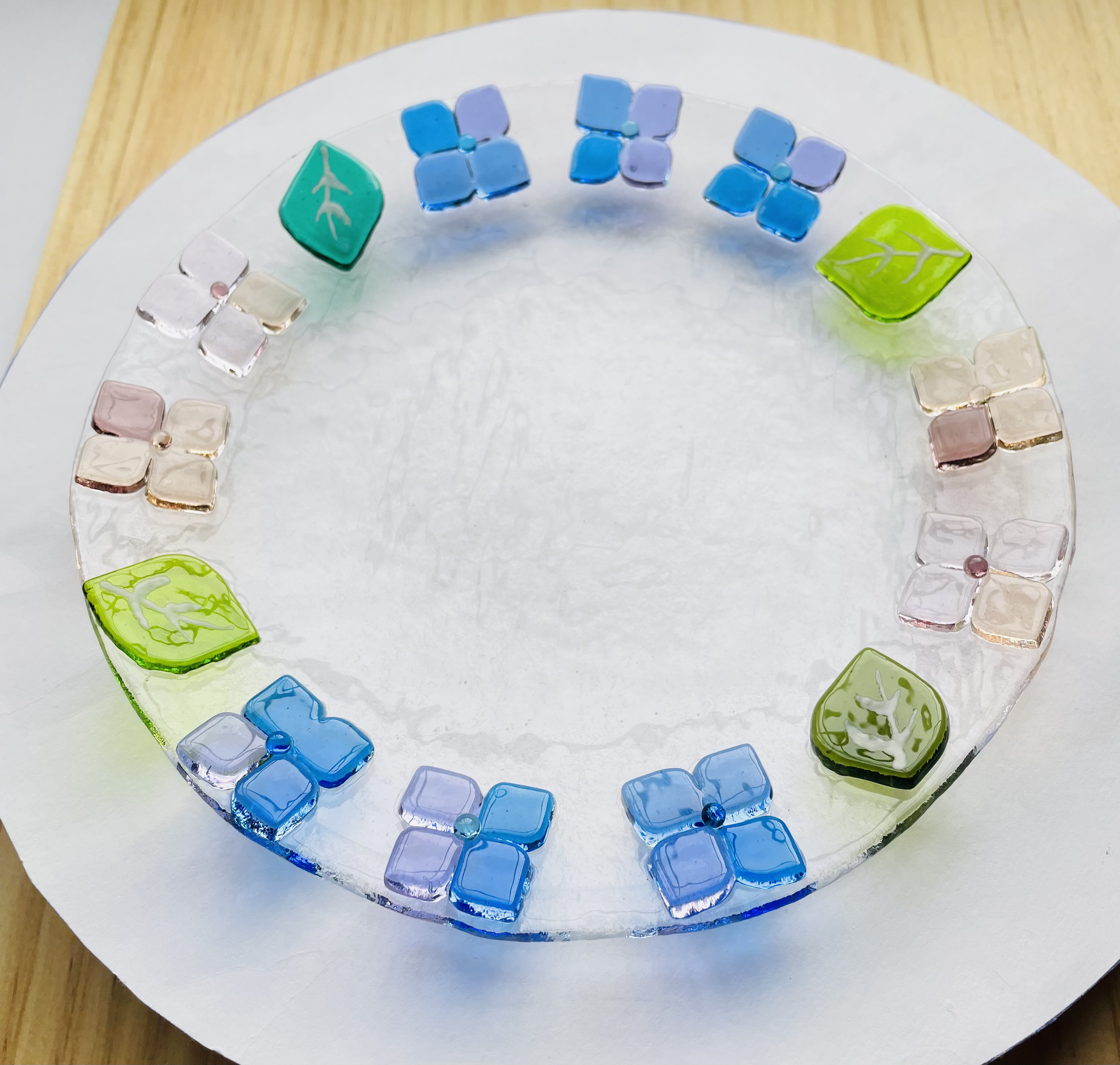 【特集掲載】ガクアジサイのお皿