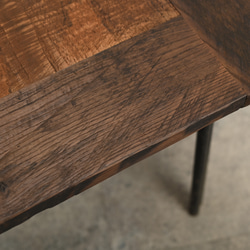 古材で作ったサイドテーブル　木材：栗(くり）の木／脚：アイアン 4枚目の画像