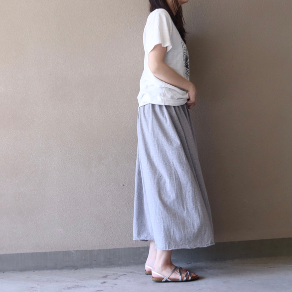 灰色棉質素色半身裙 No.223 第7張的照片