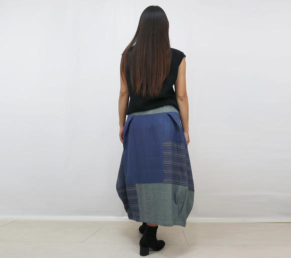 手織り綿インディゴパッチワークバルーンスカート、オールシーズン 4枚目の画像