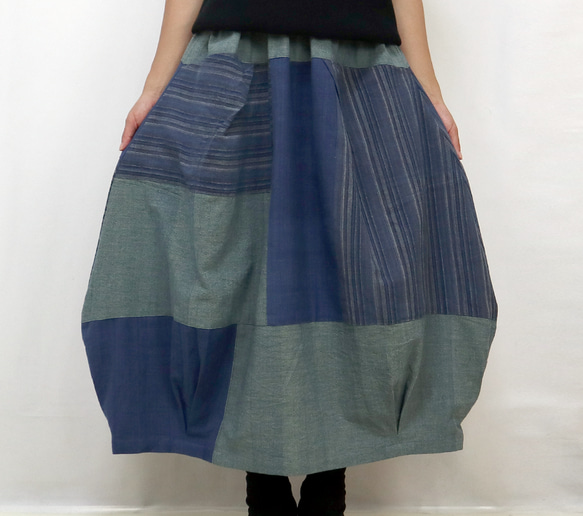 手織り綿インディゴパッチワークバルーンスカート、オールシーズン 8枚目の画像