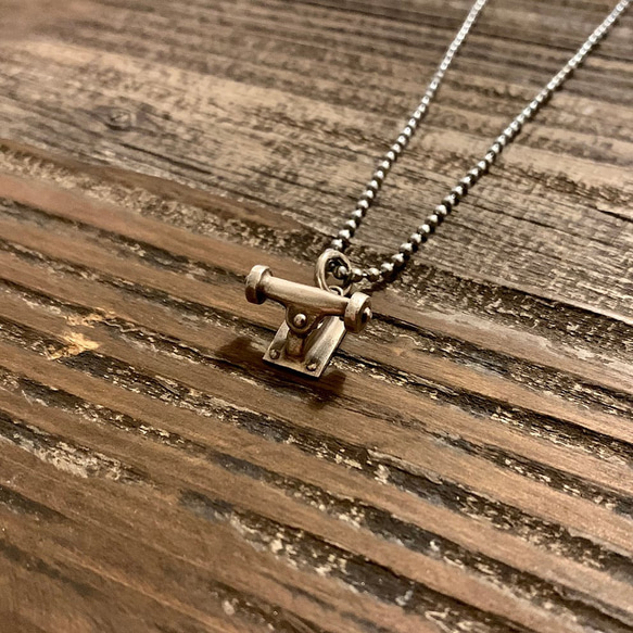 スケボー トラック / Track (Silver925) ネックレス・ペンダント iroiro 通販｜Creema(クリーマ)