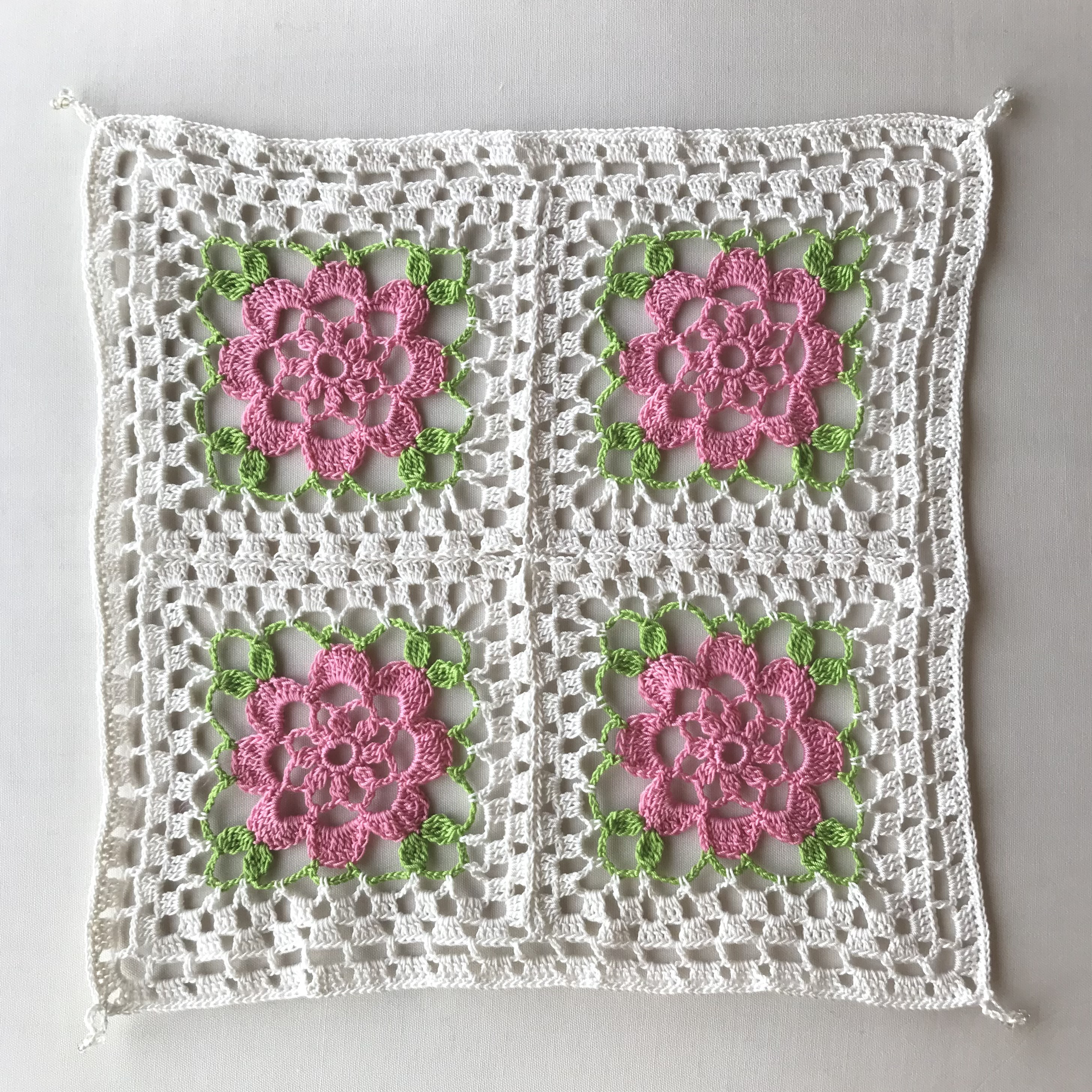 花モチーフ　ドイリー　マルチカバー  目隠しカバー 花モチーフ ドイリー マルチカバー 目隠しカバー タブルガーゼ レース