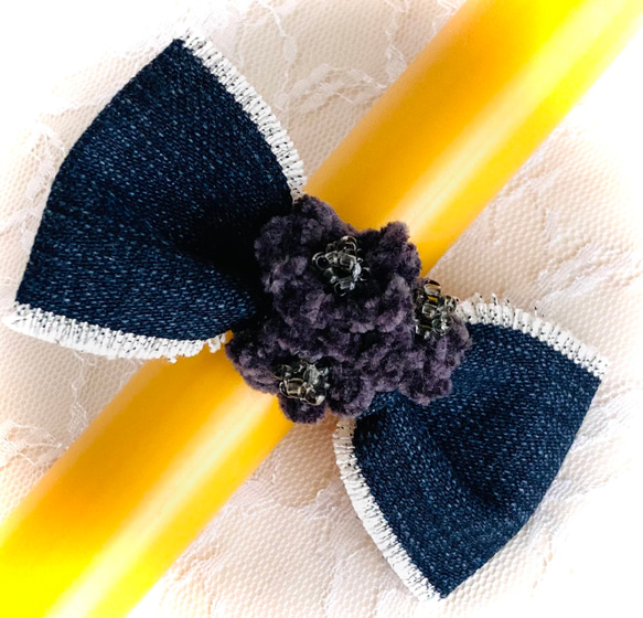 リボンと花モチーフのヘアゴム 2枚目の画像