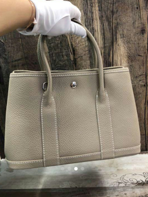 ハンドバッグ 本革 レディース 大容量 シンプル 斜め掛け グレージュ  