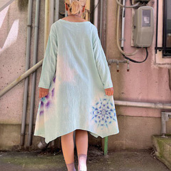 紮染新亨利領長袖連衣裙 HD16-46 夢幻般的藍色曼陀羅，微風般的薄荷綠 第3張的照片