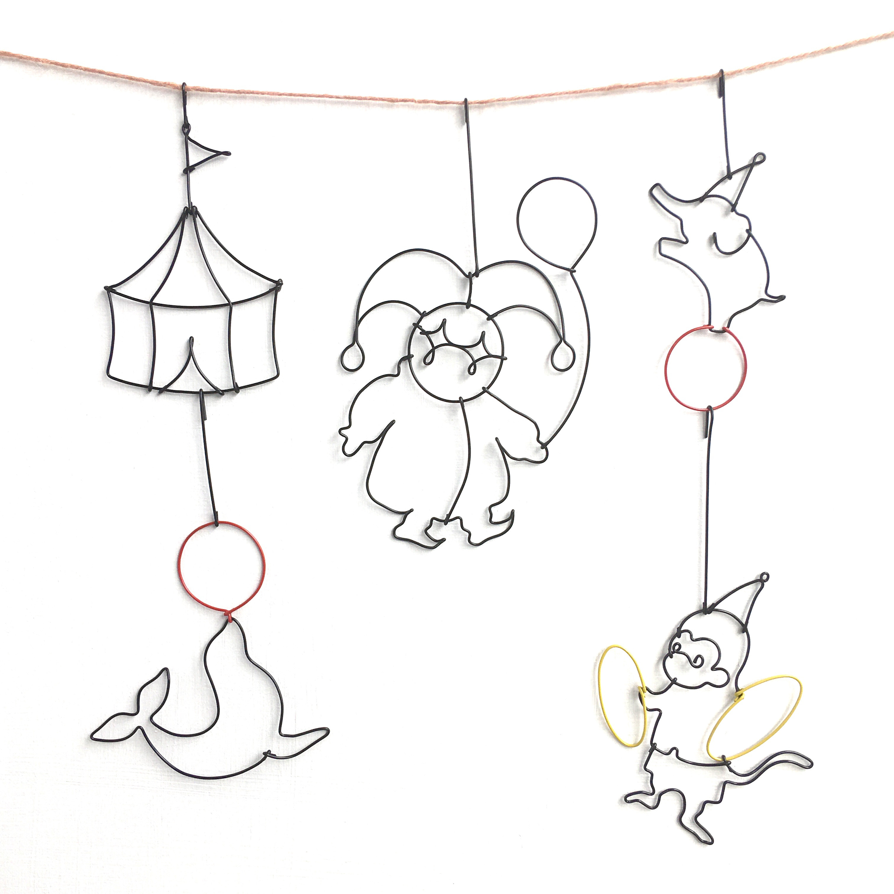 ワイヤーガーランド　～風船くばりピエロ～