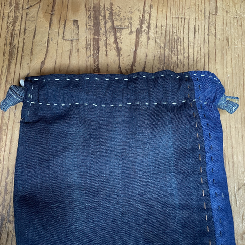 紅花染と藍染古布のリバーシブル巾着袋 古着物リメイク 巾着