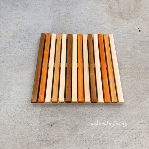 正方形のおしゃれなすのこ その他家具 家具工房KARIMIKI 通販 13903671