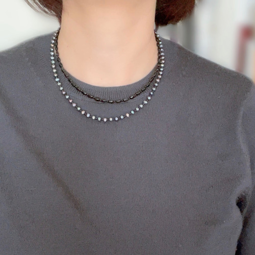 オニキスと淡水パールを使用したロングネックレス•グラスコード使用に 