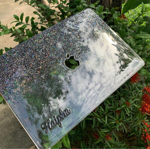 受注生産　クールなGLITTERに名前やロゴが入れられるMacbookケース 1枚目の画像