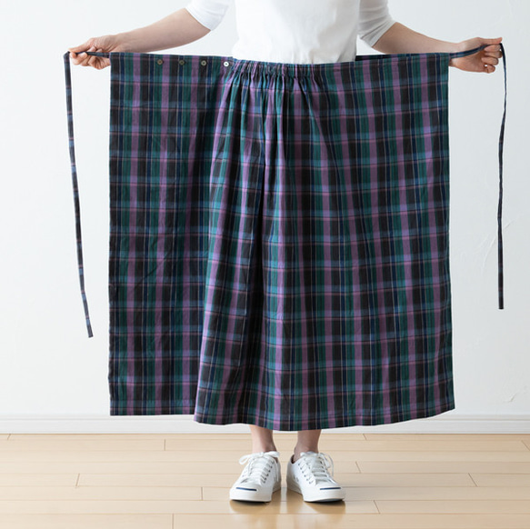 大人可愛いマドラスチェックのラップスカート　ロングスカート　パープル　～お好きな丈で～ 4枚目の画像