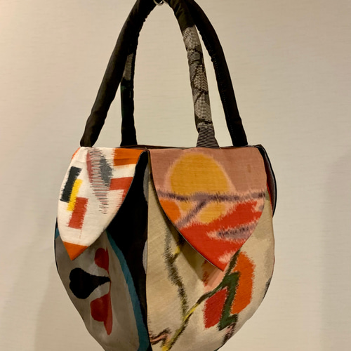 ✴︎✴︎✴︎SALE！！＊アンティーク着物のコロンバッグ 